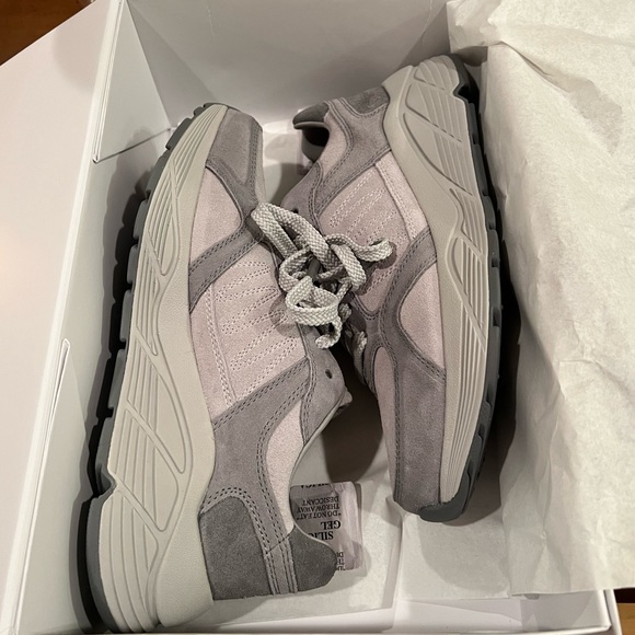 NIB Label Sneakers Light Gray Leather Suede - Picture 9 of 11